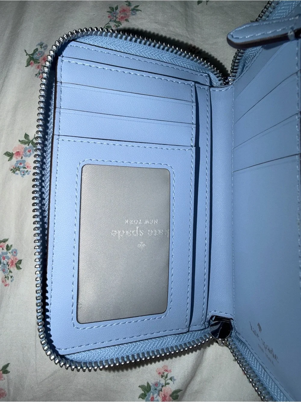 New Kate Spade Knott Medium Wallet Pebble Leather